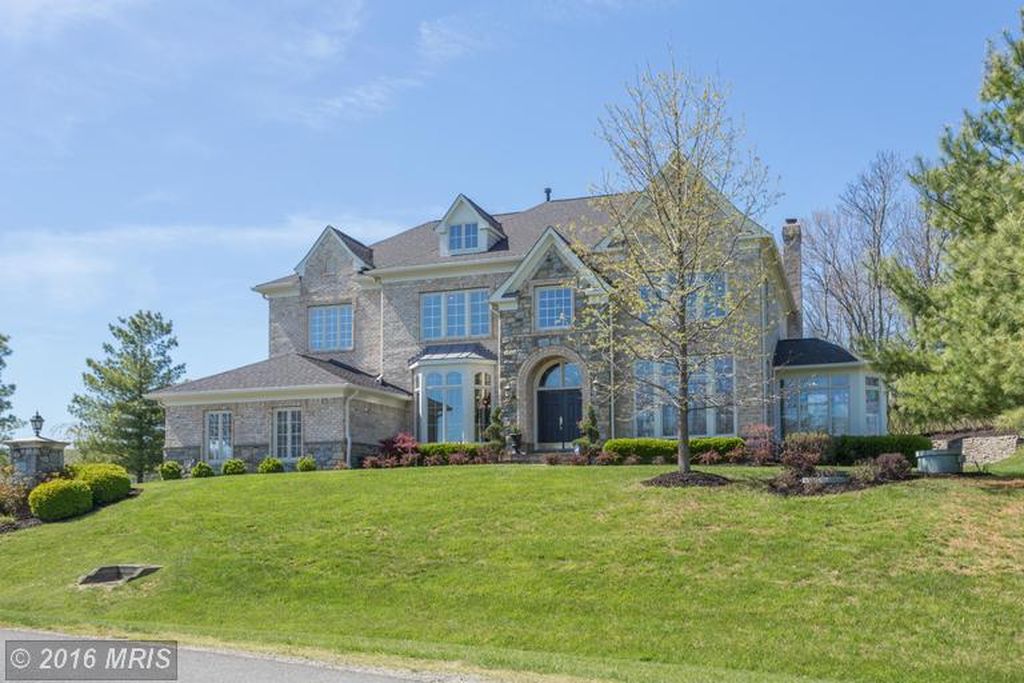 40867 Spectacular Bid Pl, Leesburg, VA 20176