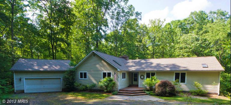 40692 Manor House Rd, Leesburg, VA 20175
