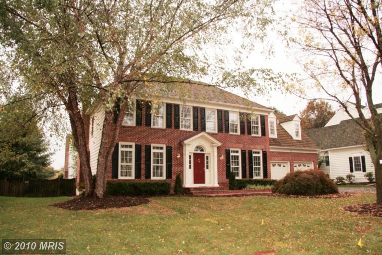 501 Meade Dr SW, Leesburg, VA 20175