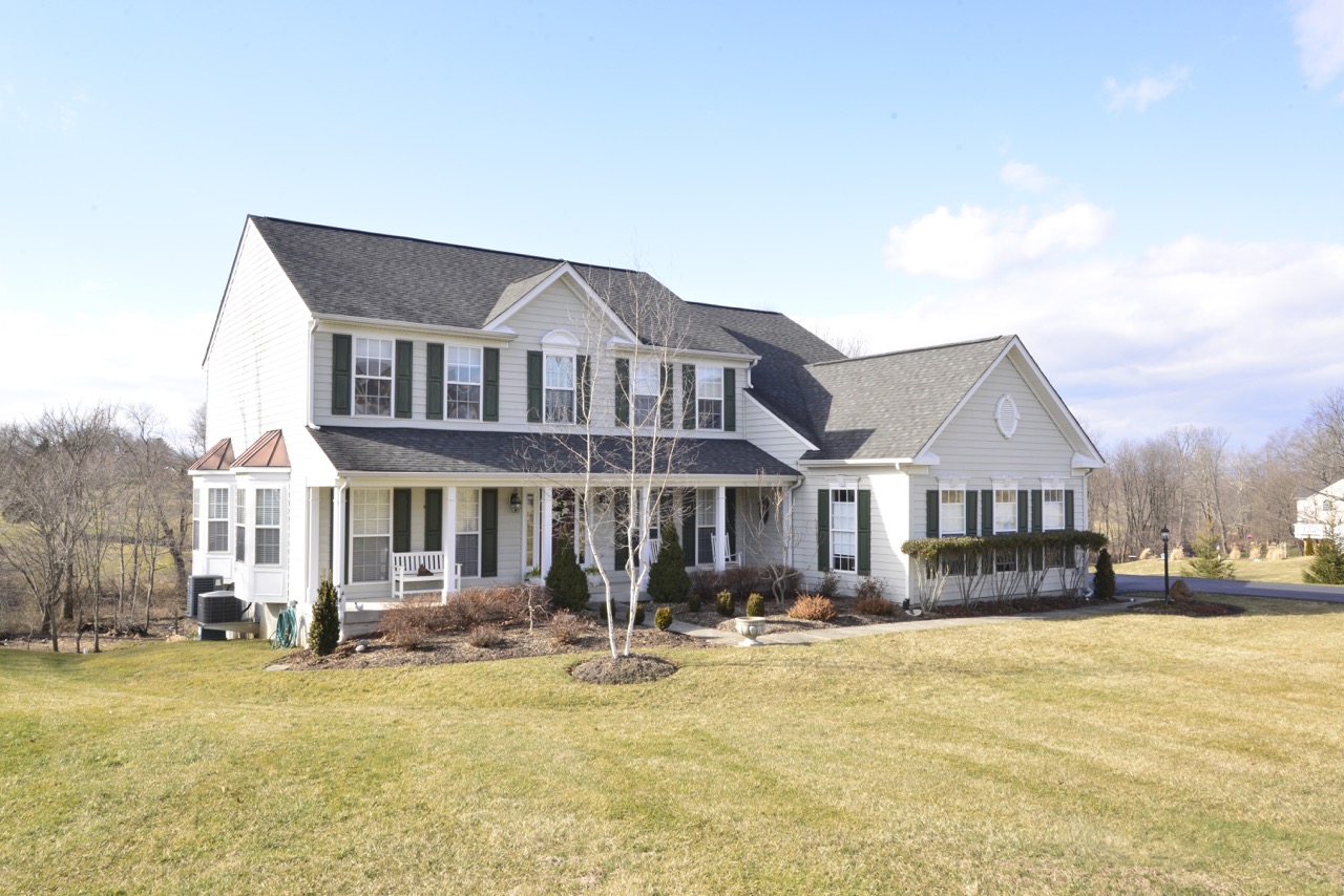 17341 Northwoods Place, Hamilton, VA 20158